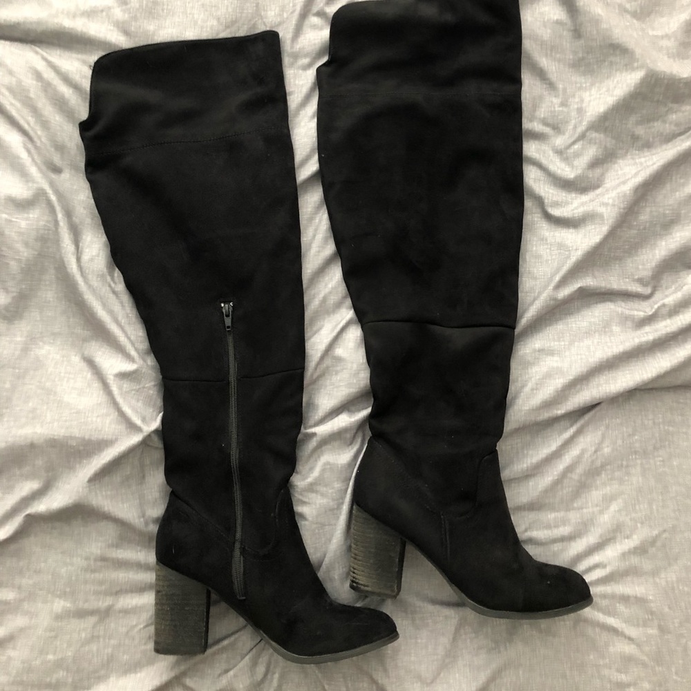 Over the knee, Wide calf boots.